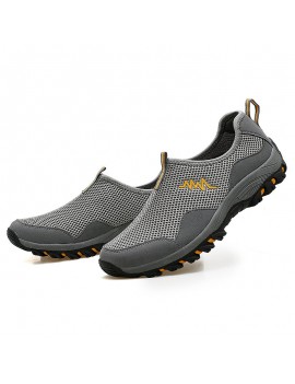 Men Mesh Fabric Breathable Slip Resistant Outdoor Hiking Sneakers